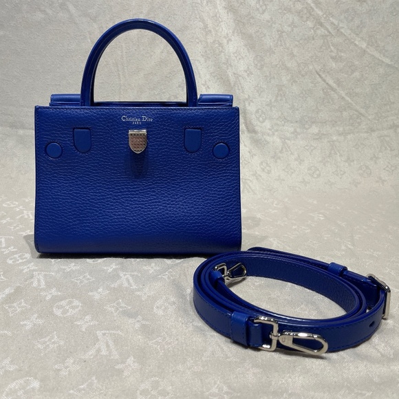 Dior Diorever Mini in bright blue - Picture 1 of 16